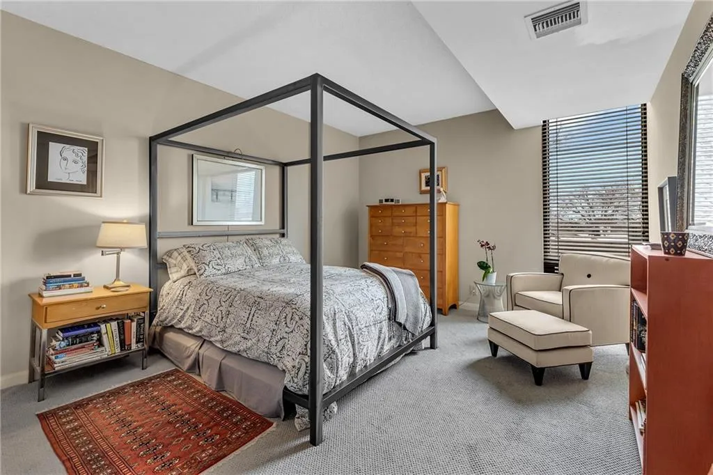 Atlanta, Georgia 30309, United States, 1 Bedroom Bedrooms, ,1 BathroomBathrooms,Residential,Active,83592