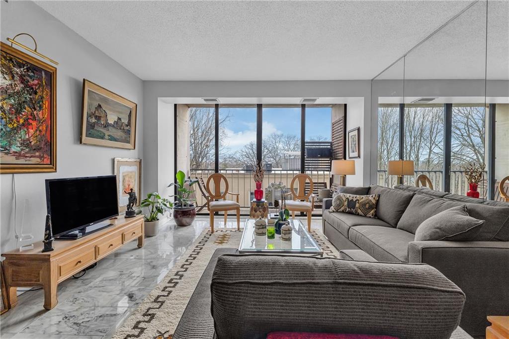 145 15th Street NE 409