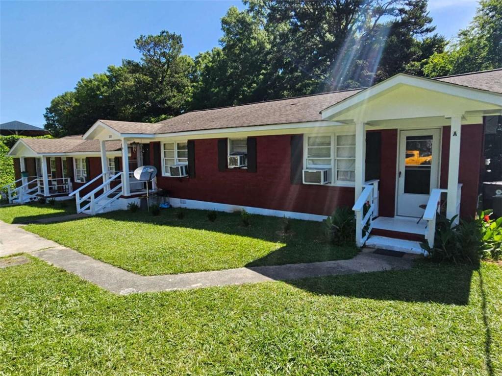 220 Greenbriar Drive