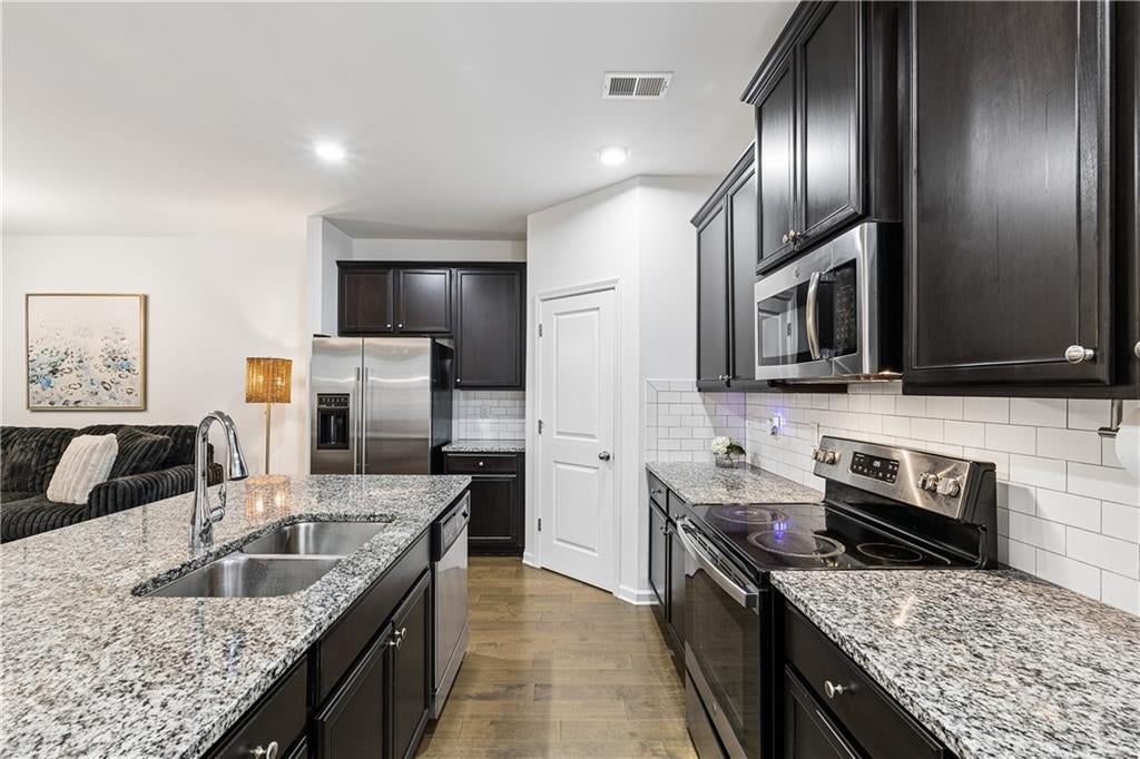 4446 Richmond Court