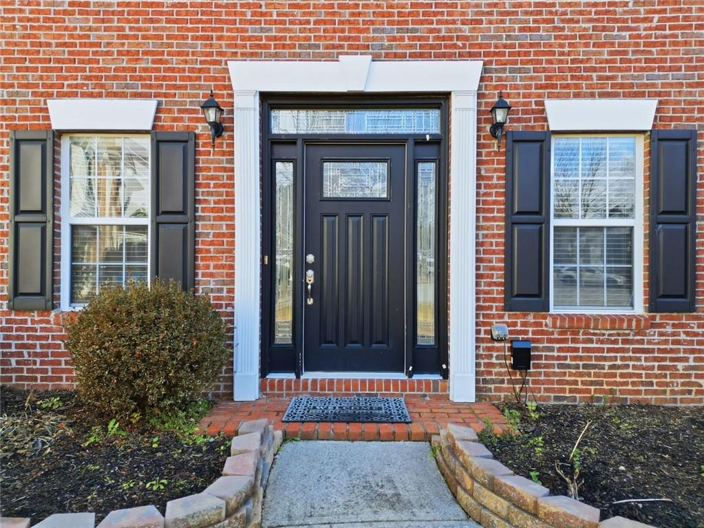 2748 Links Overlook Drive