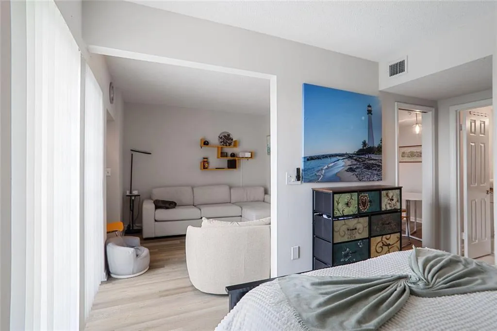 Atlanta, Georgia 30309, United States, 1 Bedroom Bedrooms, ,1 BathroomBathrooms,Residential,Active,184949