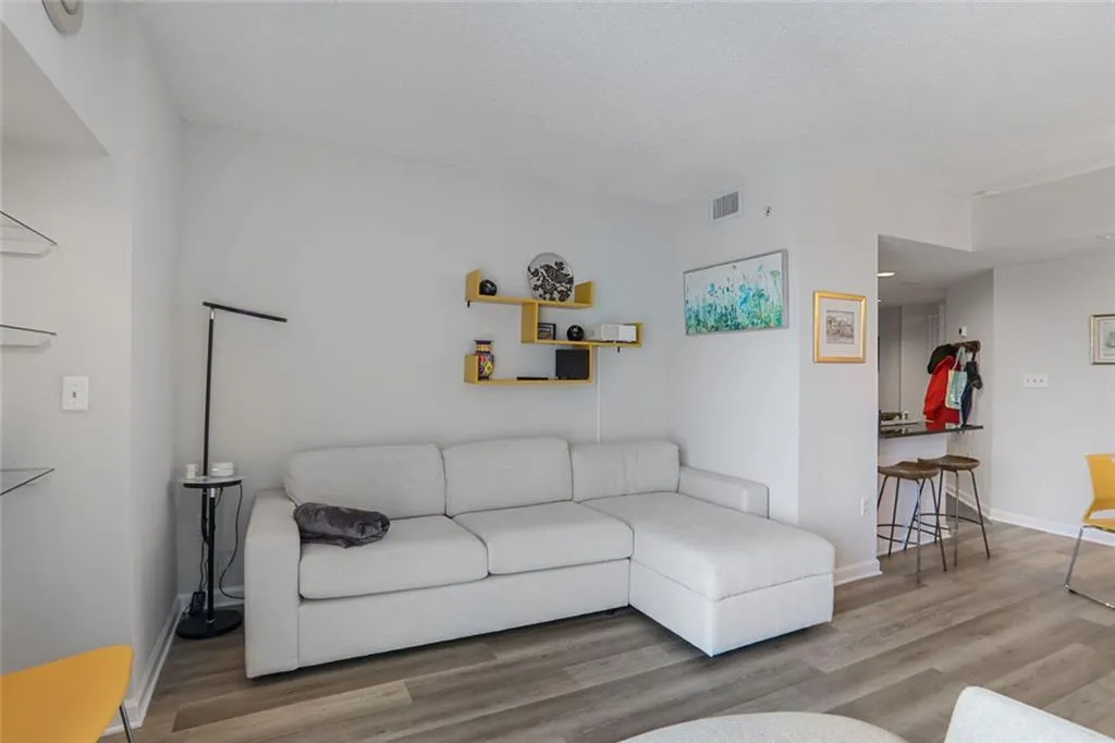 Atlanta, Georgia 30309, United States, 1 Bedroom Bedrooms, ,1 BathroomBathrooms,Residential,Active,184949