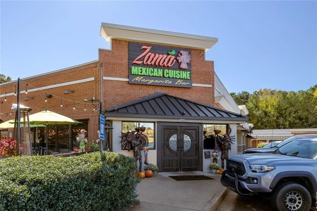 Marietta, Georgia 30062, United States, 3 Bedrooms Bedrooms, ,3 BathroomsBathrooms,Residential,Active,231339