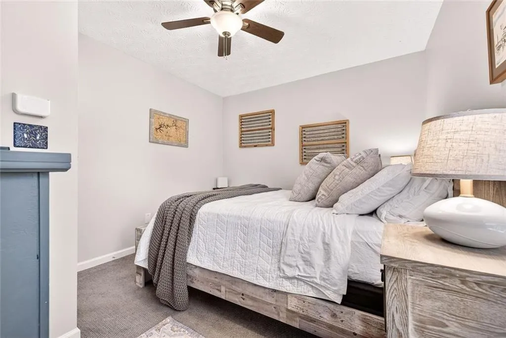 Marietta, Georgia 30062, United States, 3 Bedrooms Bedrooms, ,3 BathroomsBathrooms,Residential,Active,231339