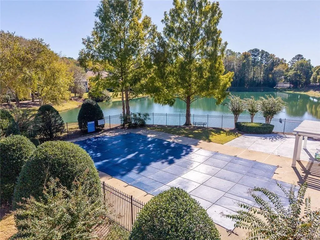 Marietta, Georgia 30062, United States, 3 Bedrooms Bedrooms, ,3 BathroomsBathrooms,Residential,Active,231339