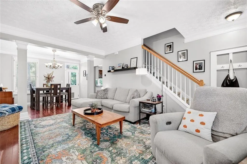 Marietta, Georgia 30062, United States, 3 Bedrooms Bedrooms, ,3 BathroomsBathrooms,Residential,Active,231339