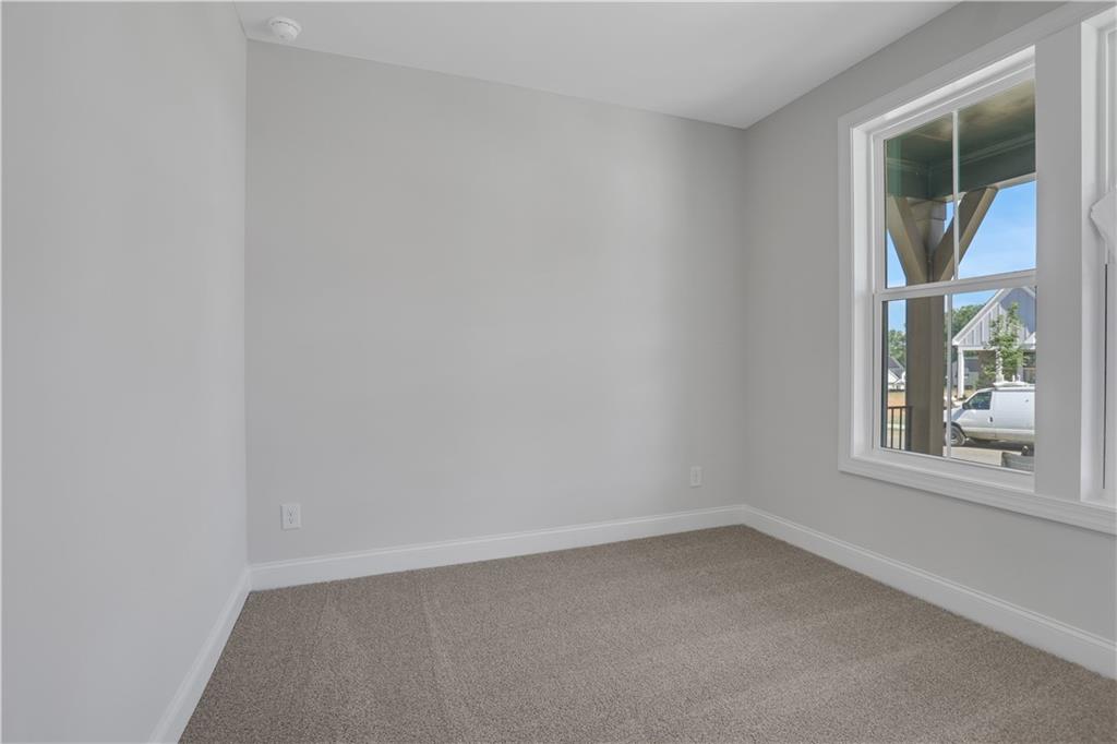 126 Willowfern Lane Way