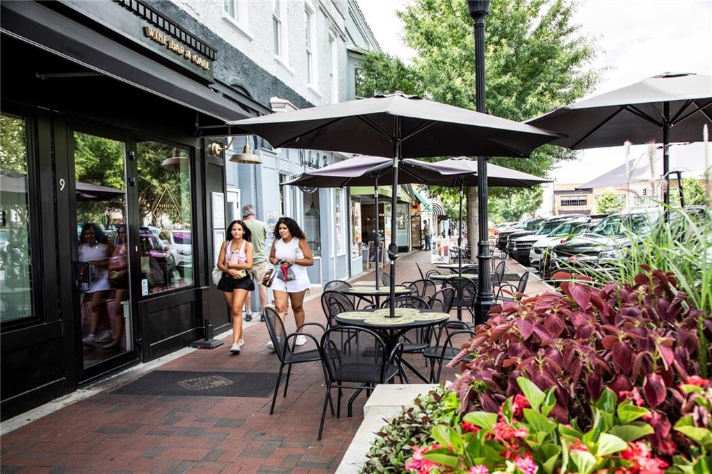 126 Willowfern Lane Way