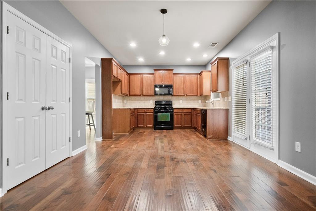 456 Crestmont Lane, Canton, Georgia image 11
