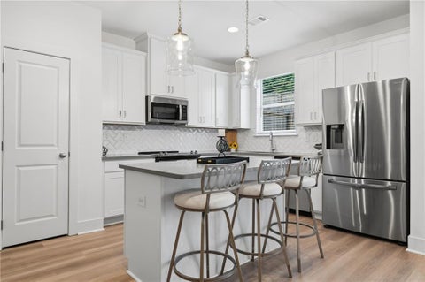 Townhouse For Sale - 5768 Calle Vista Drive<br/> Dekalb County, Lithonia, GA 30058