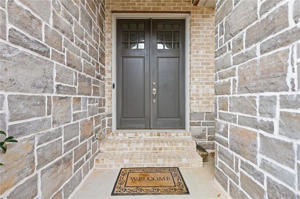 1560 Tapestry Ridge