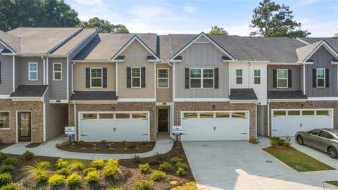 Townhouse For Sale - 1307 Aura Lane Drive<br/> Lawrenceville, GA 30045