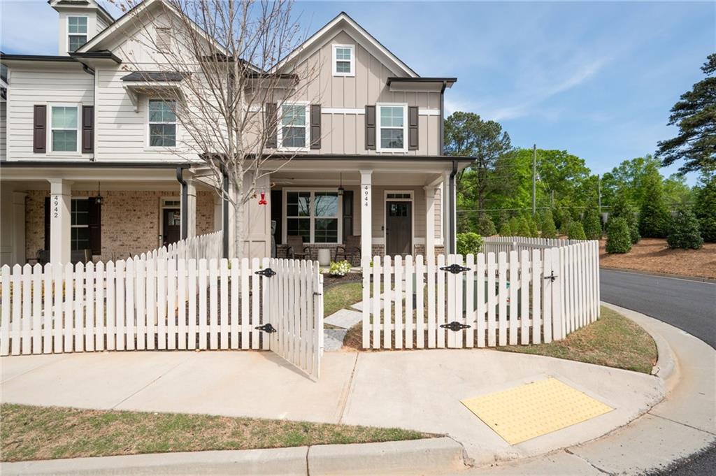 4944 Futral Drive, Acworth, Georgia image 3