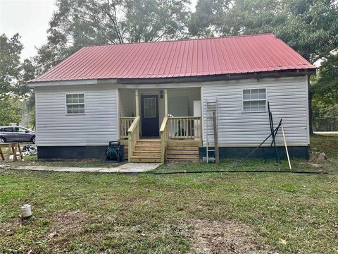 3825 N SHARON CHURCH Road Loganville GA 30052