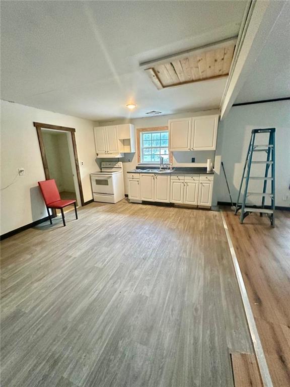 3825 N SHARON CHURCH Road