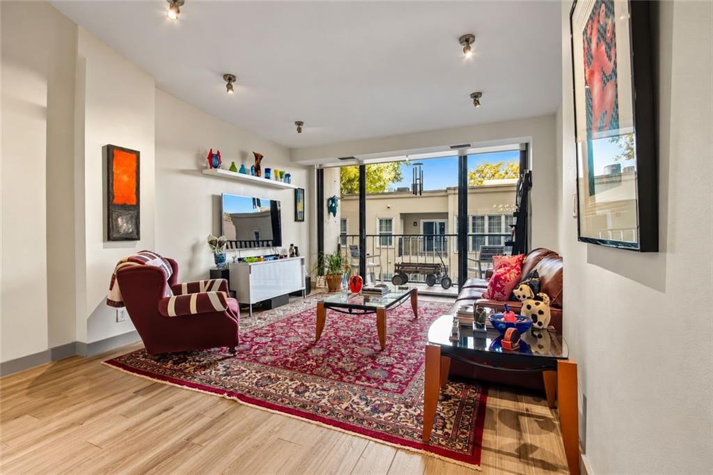 145 15th Street NE 203