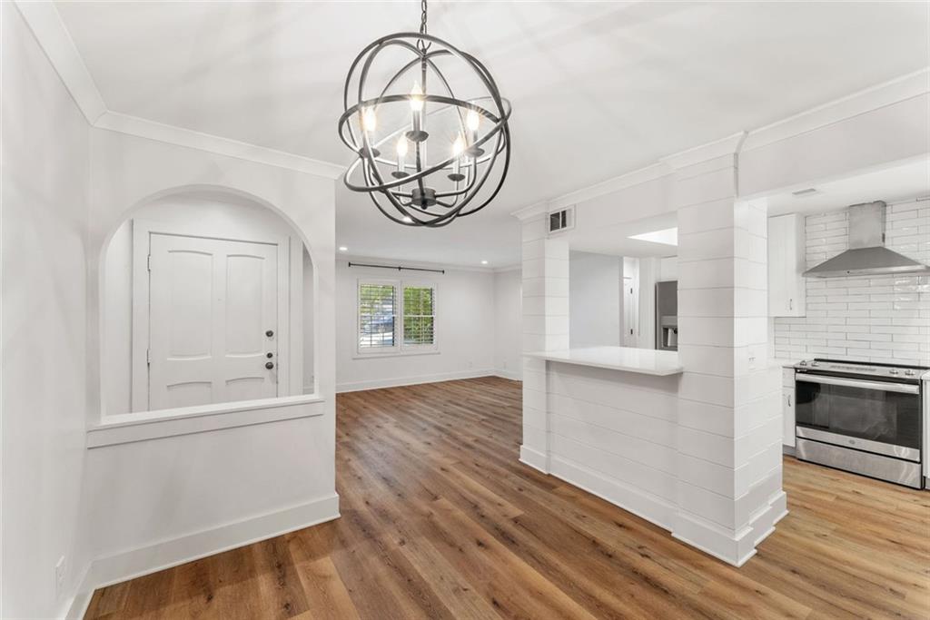 CROSS CREEK - Residential