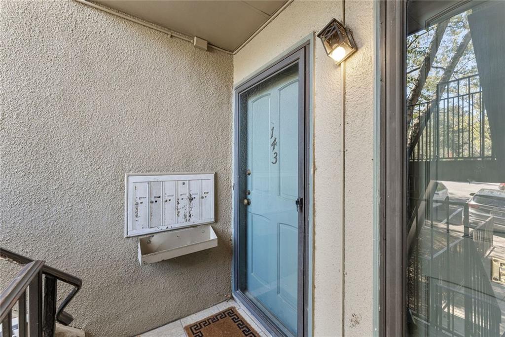 CROSS CREEK - Residential