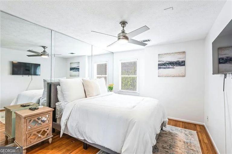 24 Saint Claire Lane