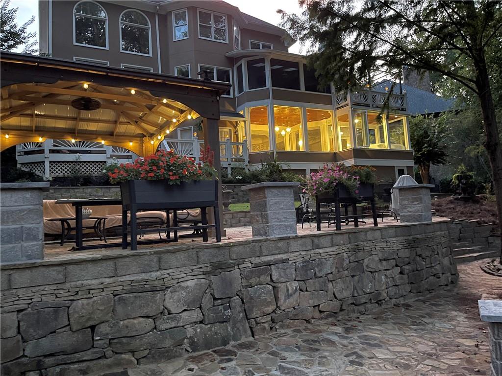 Crooked Creek - Residential