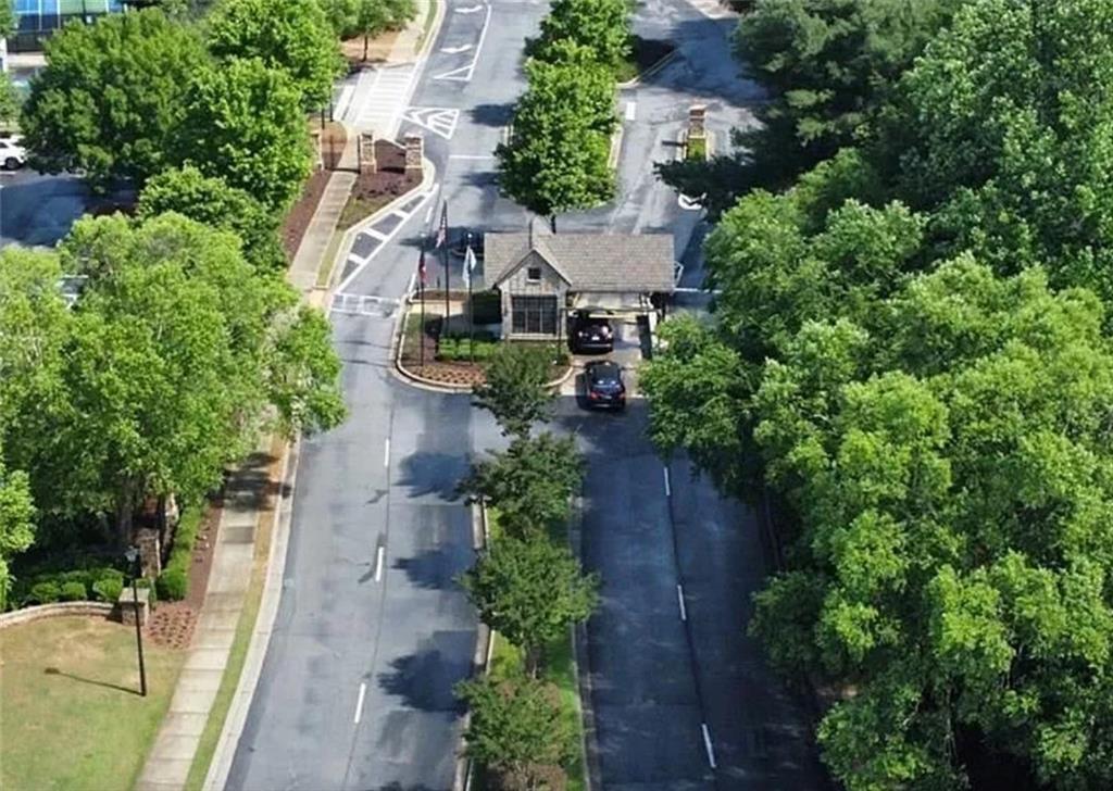 Crooked Creek - Residential
