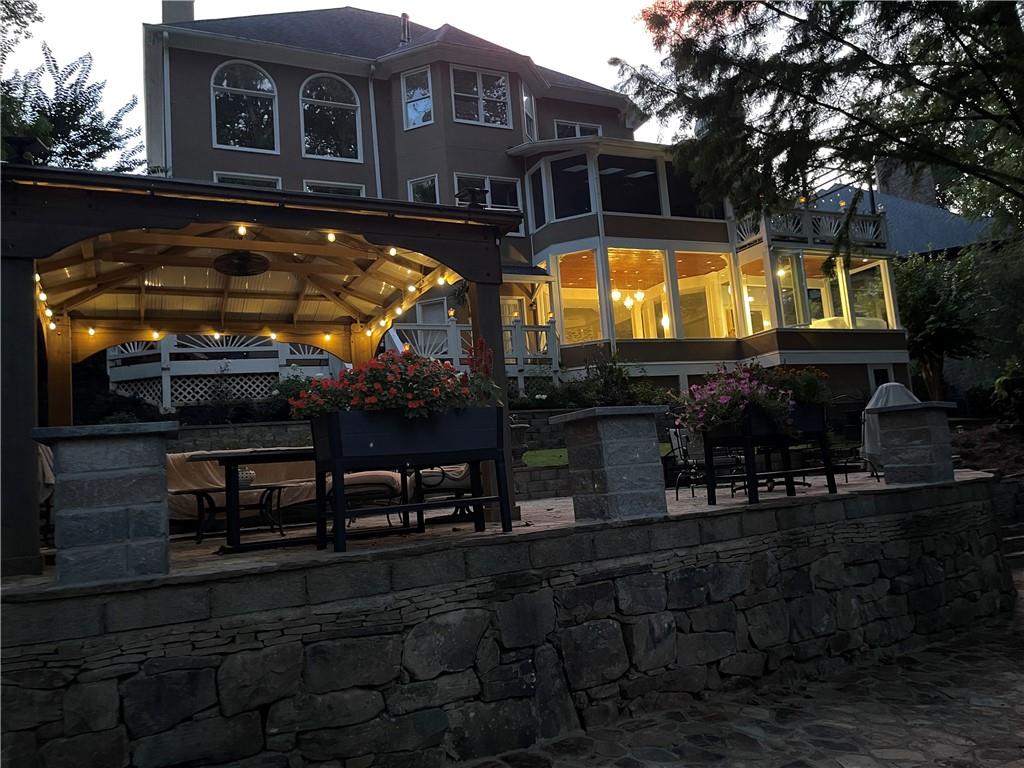 Crooked Creek - Residential