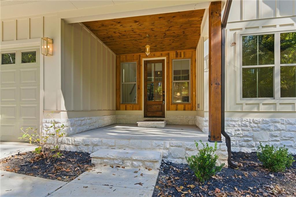 3040 Cypress Cove