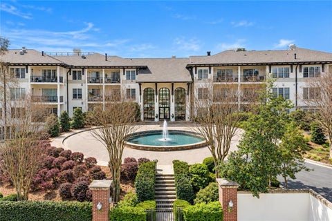 Photo of 3101 Howell Mill Road NW #122, Atlanta, GA 30327 (MLS # 7855891)