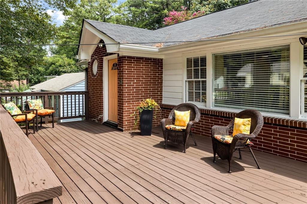 267 Richardson Road NW