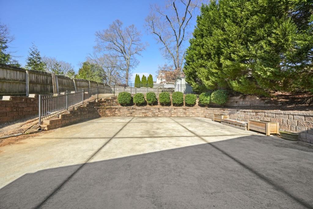 2796 Georgian Drive, Brookhaven, Georgia image 27