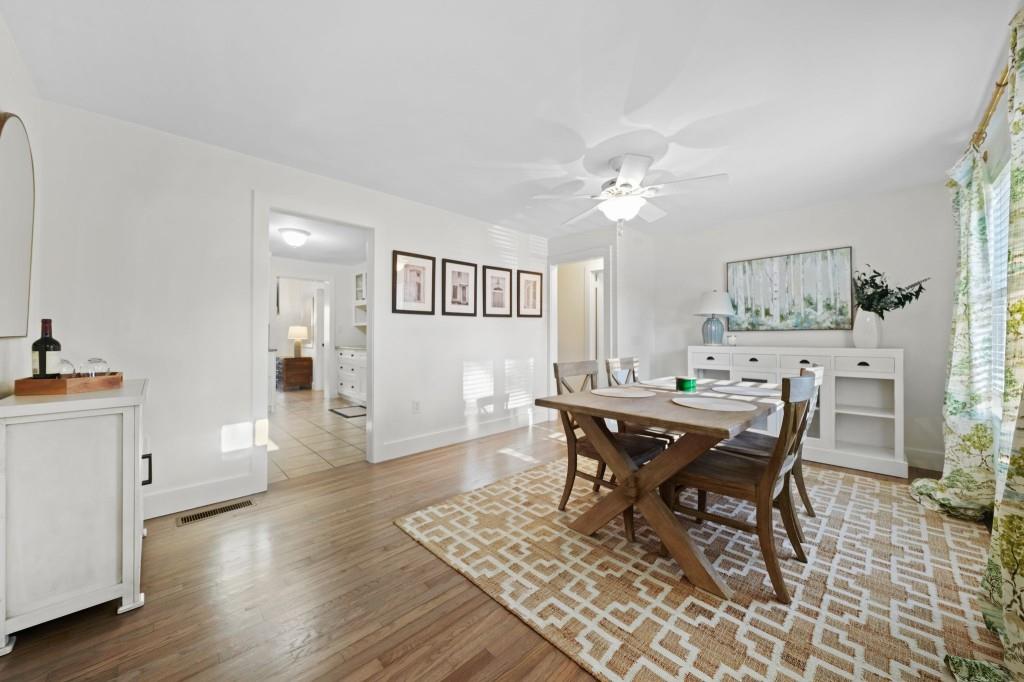 2796 Georgian Drive, Brookhaven, Georgia image 4