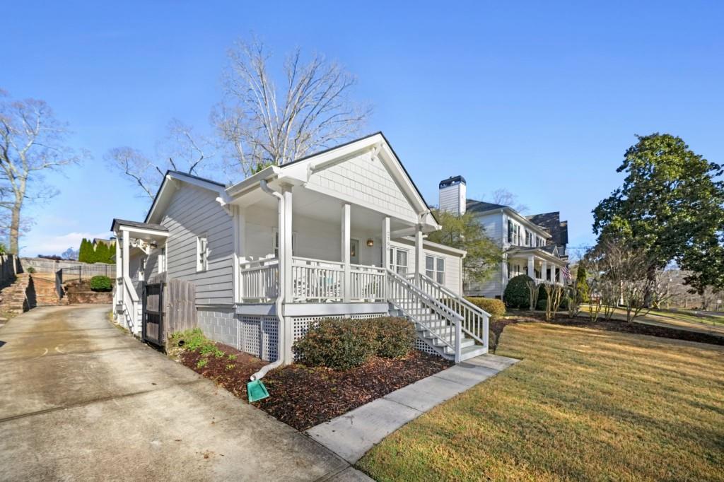 2796 Georgian Drive, Brookhaven, Georgia image 2