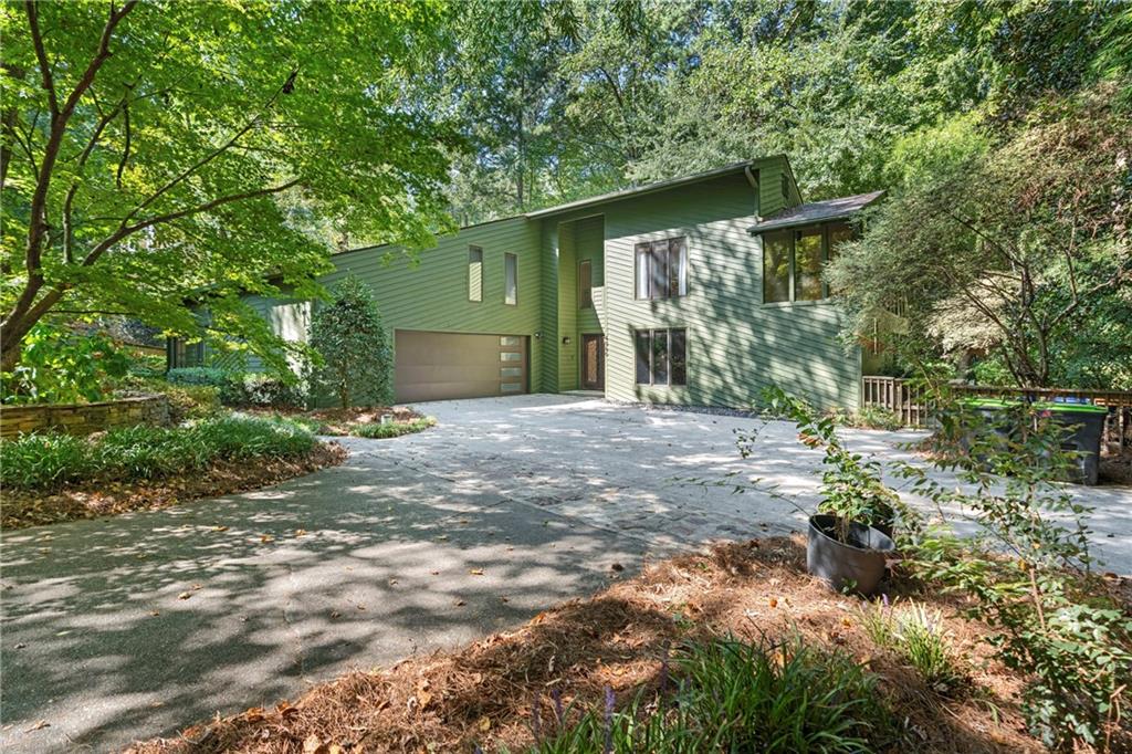 4060 Laurel Ridge Trail SE