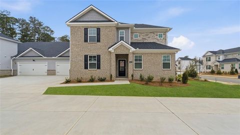 Townhouse For Sale - 520 Silver Moon Drive<br/> Loganville, GA 30052