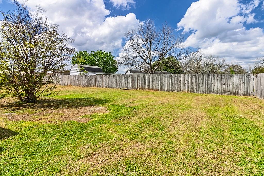302 Arrlington Bend, Byron, Georgia image 5