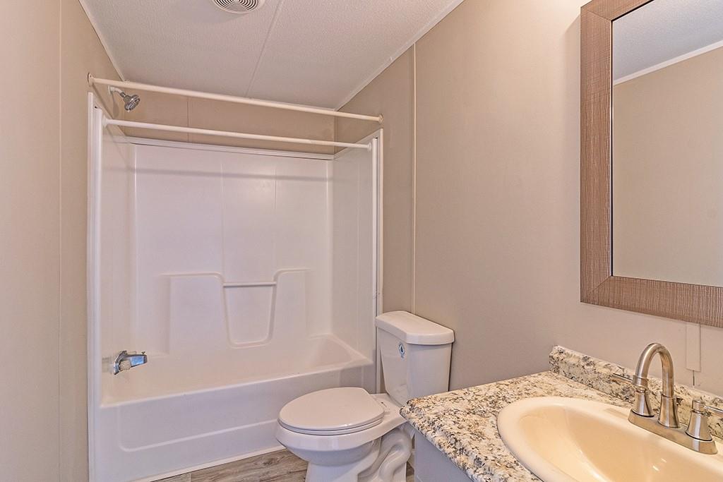 302 Arrlington Bend, Byron, Georgia image 6