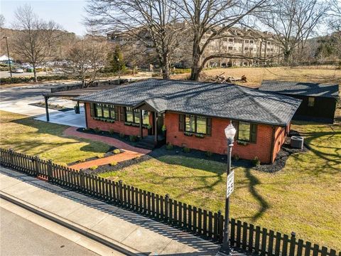 Homes For Sale - 4632 School Street<br/> Acworth, GA 30101