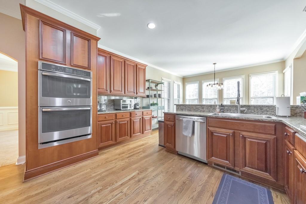 4073 Hickory Fairway Drive, Woodstock, Georgia image 12