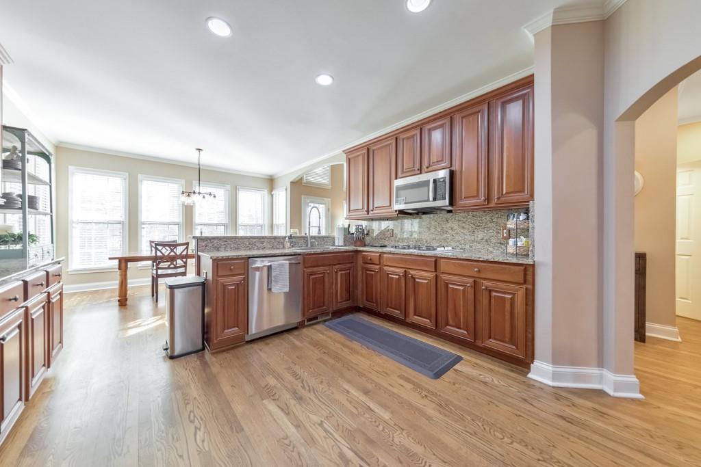 4073 Hickory Fairway Drive, Woodstock, Georgia image 11