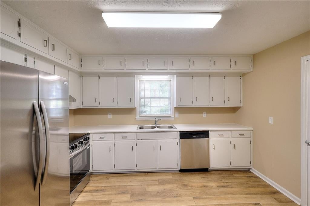 1124 Ironwood Drive
