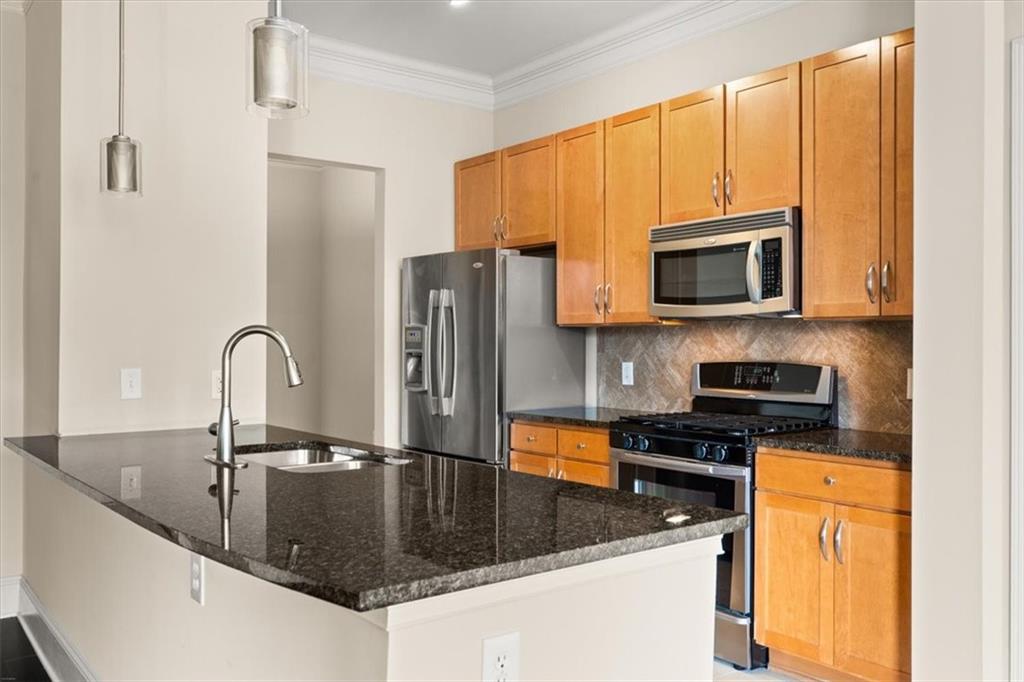 3621 Vinings Slope 3407