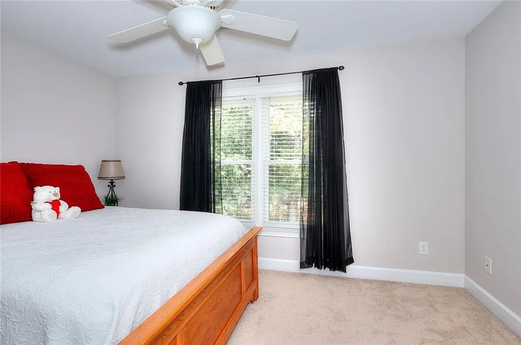 Loganville, Georgia 30052, United States, 5 Bedrooms Bedrooms, ,4 BathroomsBathrooms,Residential,Active,214796