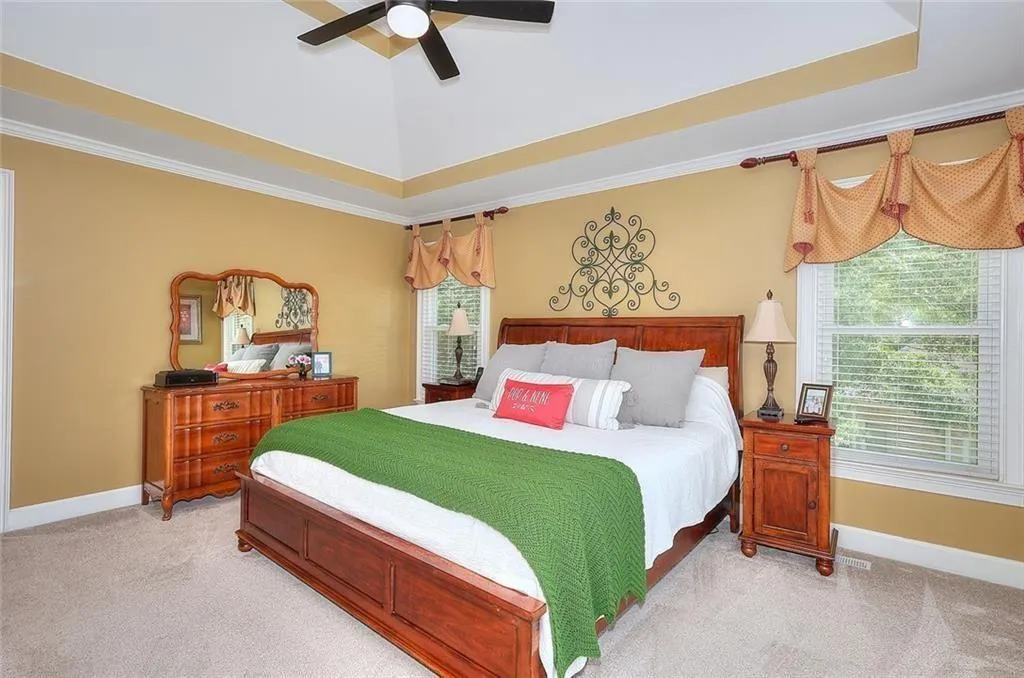 Loganville, Georgia 30052, United States, 5 Bedrooms Bedrooms, ,4 BathroomsBathrooms,Residential,Active,214796