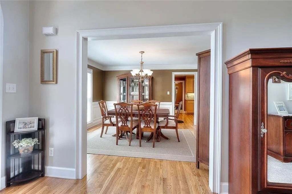 Loganville, Georgia 30052, United States, 5 Bedrooms Bedrooms, ,4 BathroomsBathrooms,Residential,Active,214796