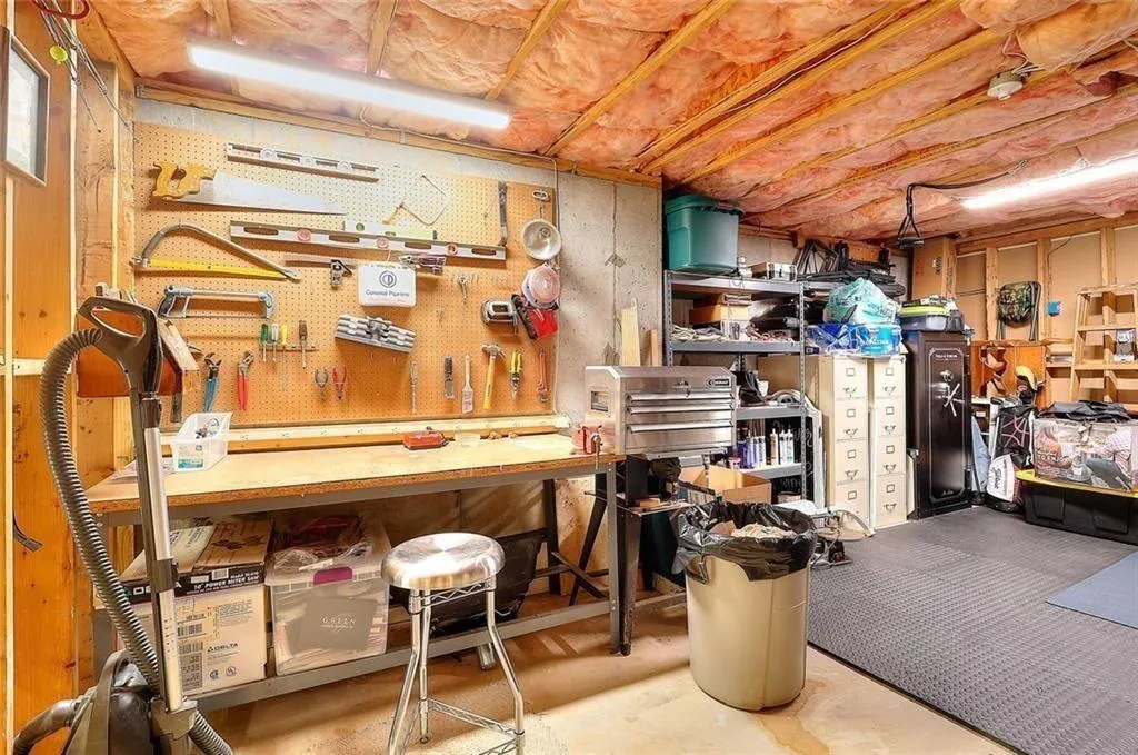 Loganville, Georgia 30052, United States, 5 Bedrooms Bedrooms, ,4 BathroomsBathrooms,Residential,Active,214796