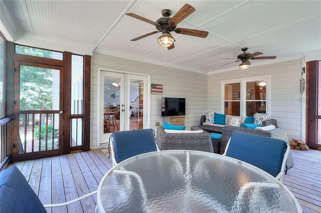 Loganville, Georgia 30052, United States, 5 Bedrooms Bedrooms, ,4 BathroomsBathrooms,Residential,Active,214796