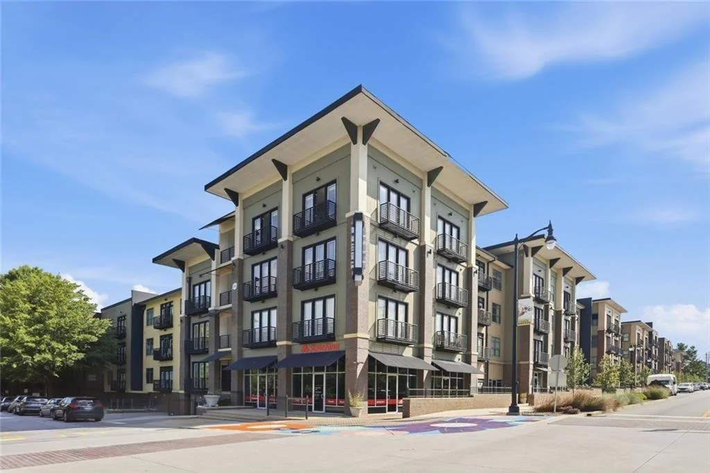 5300 Peachtree Road Unit 1204