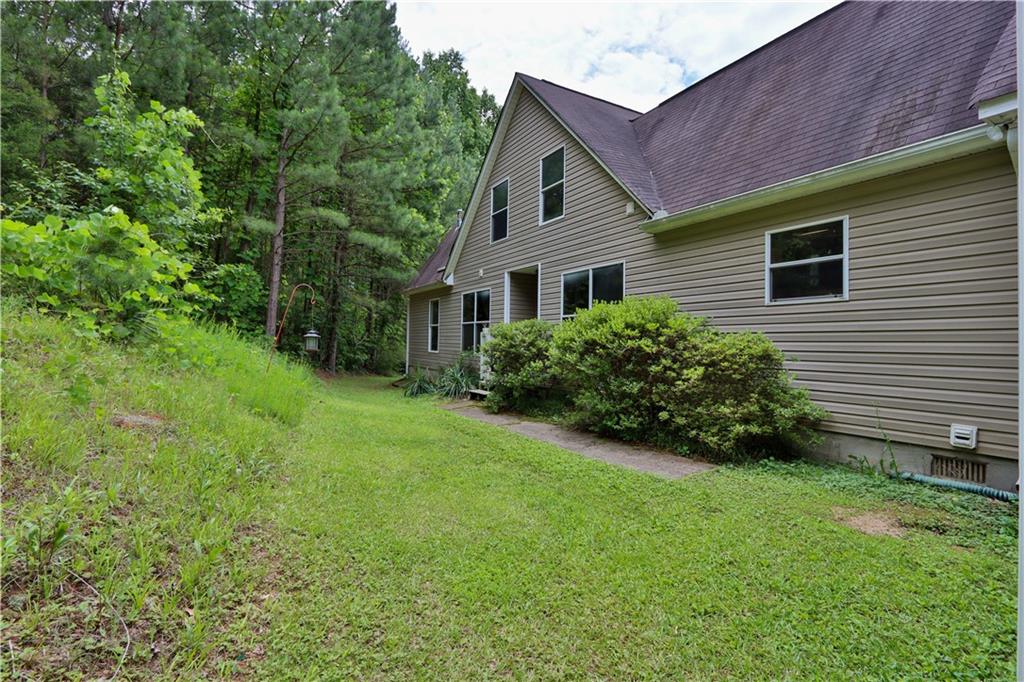 3909 Laurens Lane
