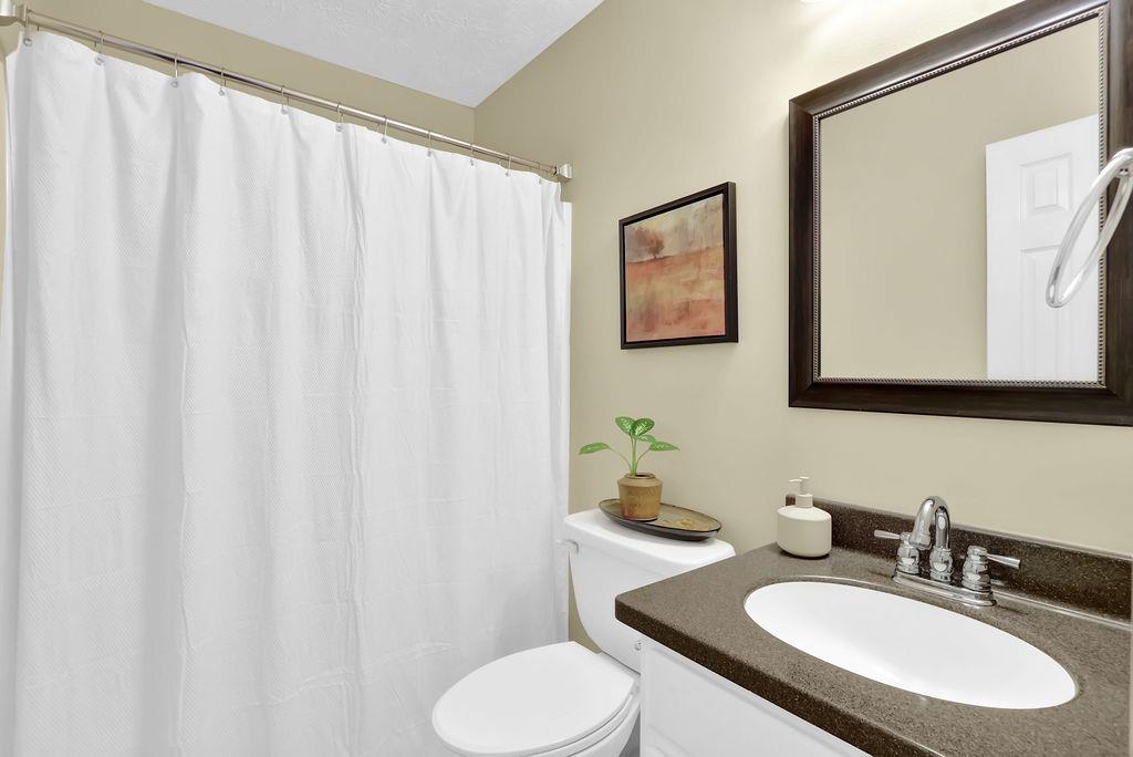 3909 Laurens Lane, Snellville, Georgia image 26